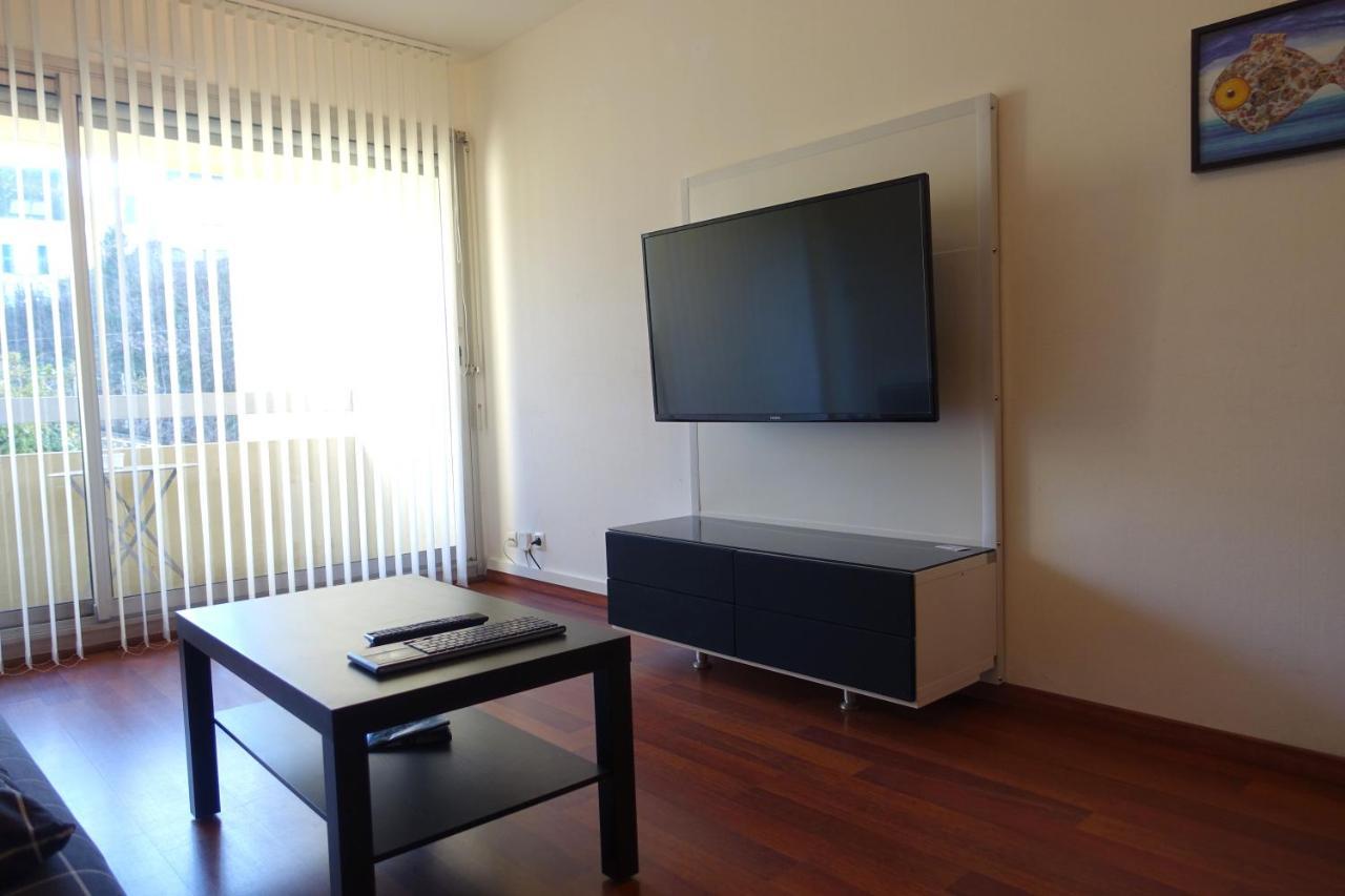 Ty Nevet - Appartement Avec Balcon Et Parking Prive カンペール エクステリア 写真
